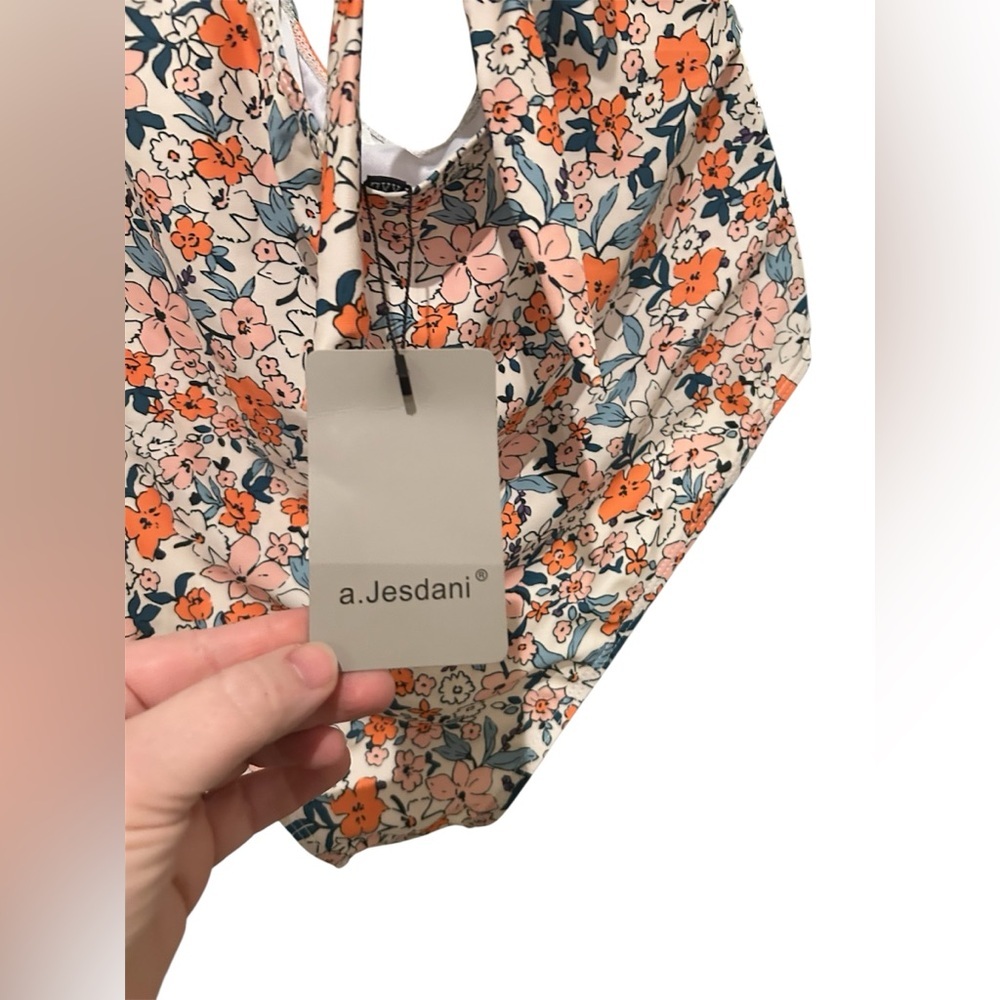 🌺 a.Jesdani Floral Cutout One‑Piece Swimsuit – XXL – Tummy Control, Push‑Up - Picture 5 of 9